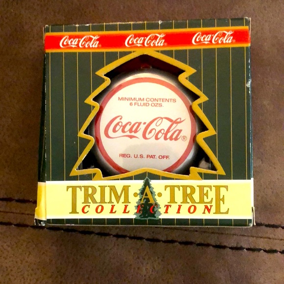 Coca Cola Holiday 9s New In Cocacola Trim A Tree Collection